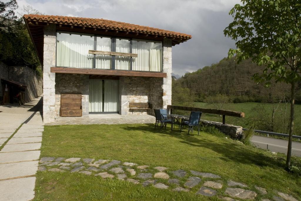 Apartamentos Rurales El Lleron Caso Exterior photo