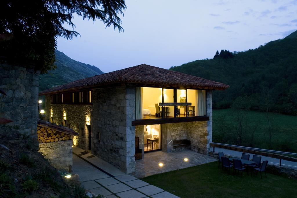 Apartamentos Rurales El Lleron Caso Exterior photo
